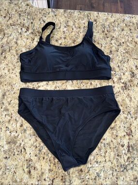 Women’s Black Two-Piece Swim Set - Sporty Scoop Top & High Waist Bottom